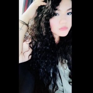 Meet your Posher, Eliana